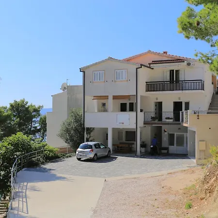 Apartments By The Sea Brela, Makarska - 6688 Brela