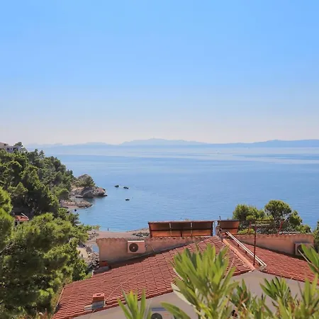 Apartments By The Sea Brela, Makarska - 6688 Apartment